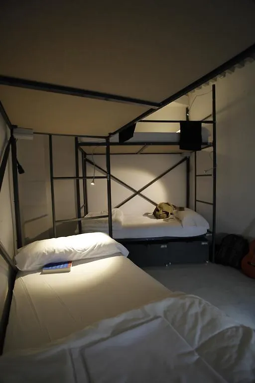 Traveller Box Hostel Séville 0*,